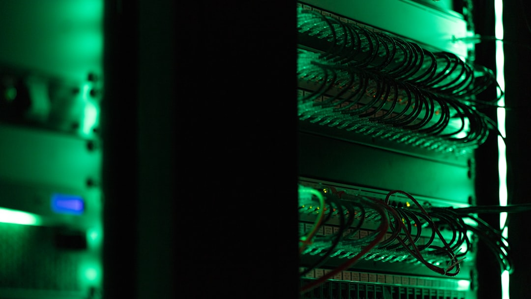 Cómo evitar downtime sistemas críticos TI eficazmente